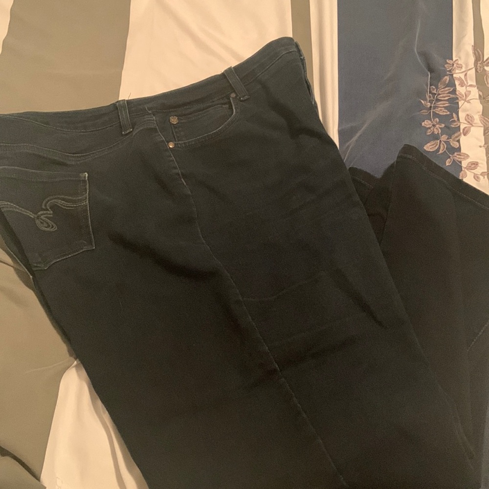 Bandolino 5 Pocket Jeans
